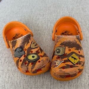 Toddler 10c Jurassic Park crocs